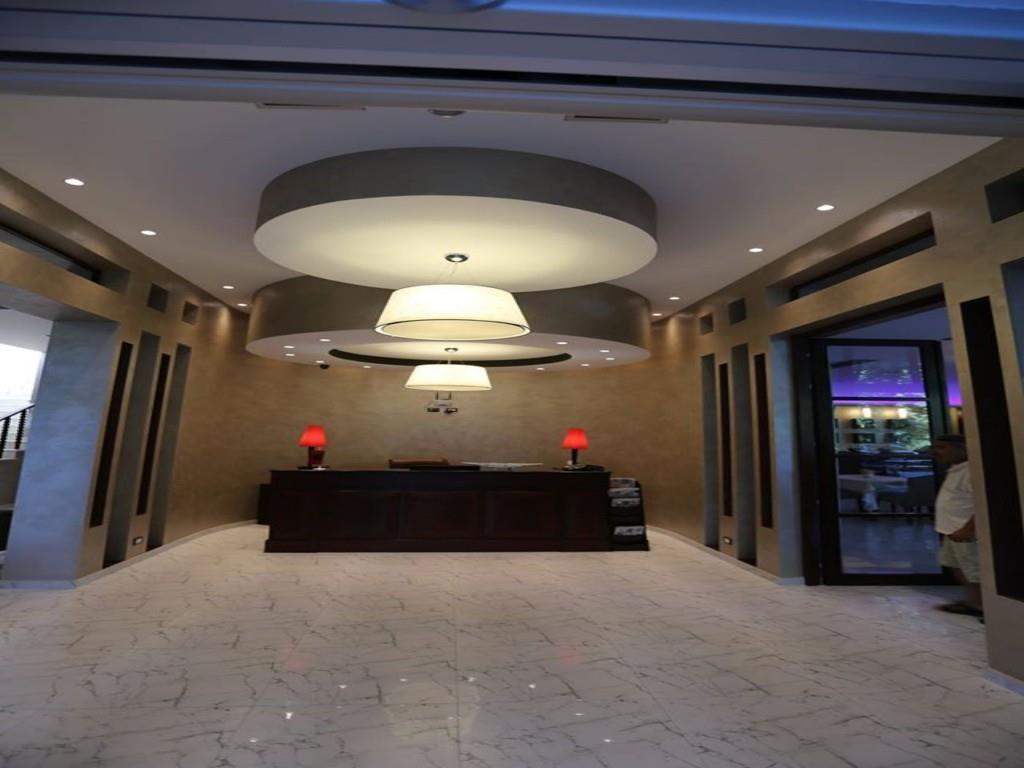Hotel Voloreka Tushemisht エクステリア 写真